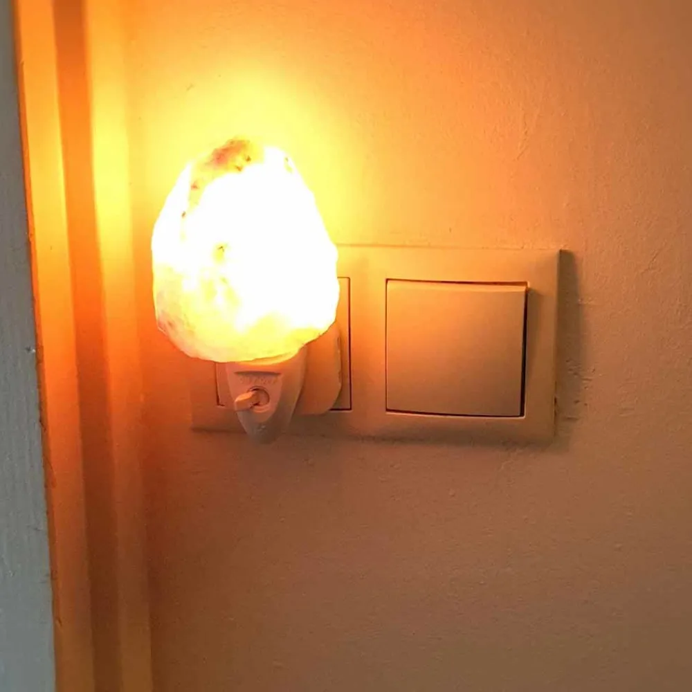 SelNature Stress|Nachtrust>Himalayazout nachtlamp voor stopcontact - Rotsje