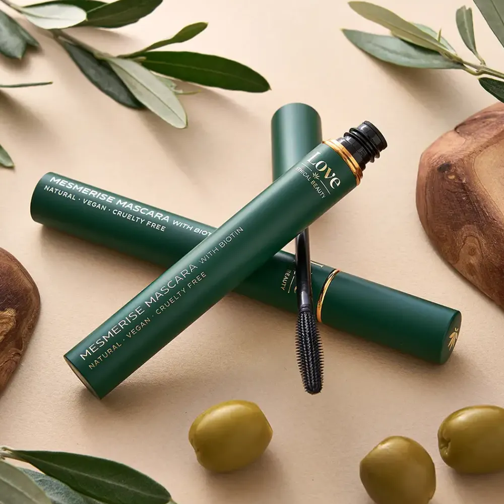 Love Ethical Beauty Ogen/Mascara>Mesmerise Mascara - Waterbestendig - Bruin